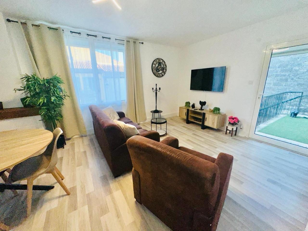 Les Appartements Du Mas - Rose Marie Aigues-Mortes Kültér fotó